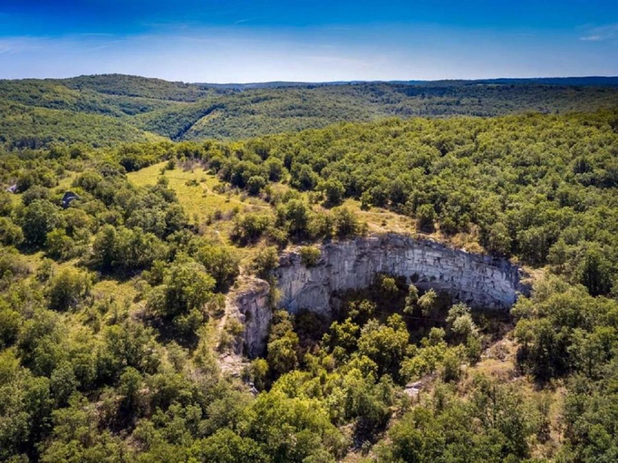 Вилла Gite Le P'Tit Bassoul Ouvert Toute L'Annee Cenevieres Экстерьер фото